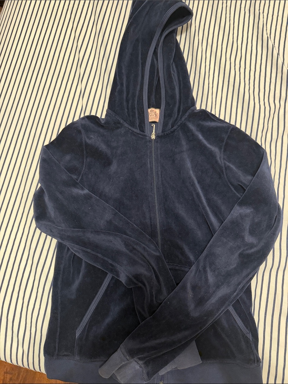 Vintage Juicy Couture Navy Velour Zip Hoodie sz L
